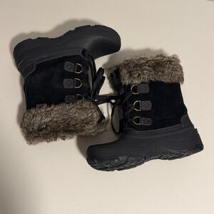 Khombu Slope Women’s Snow Boots Size 9 Black Faux Fur Lace Up Winter Boots